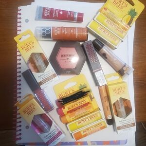 Burt's Bees 17 Lot Sweet Hydrating Lip Oil Balm Blush Stick Pink Shimmer Glow